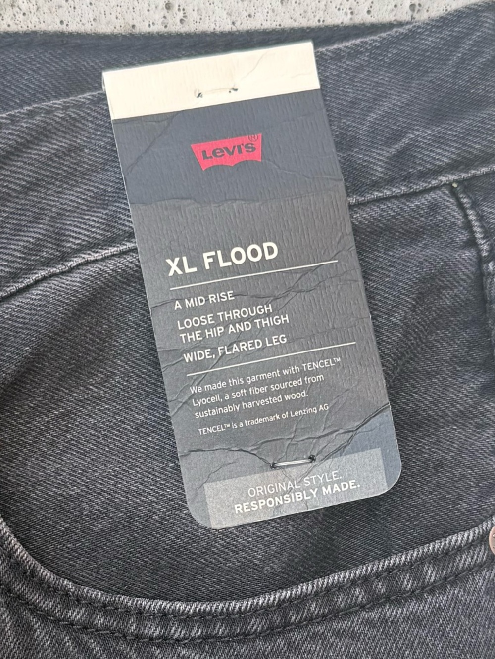 NWT Levi's Black Washed XL Flood Denim Jeans Size 30 x 32 - Picture 7 of 9